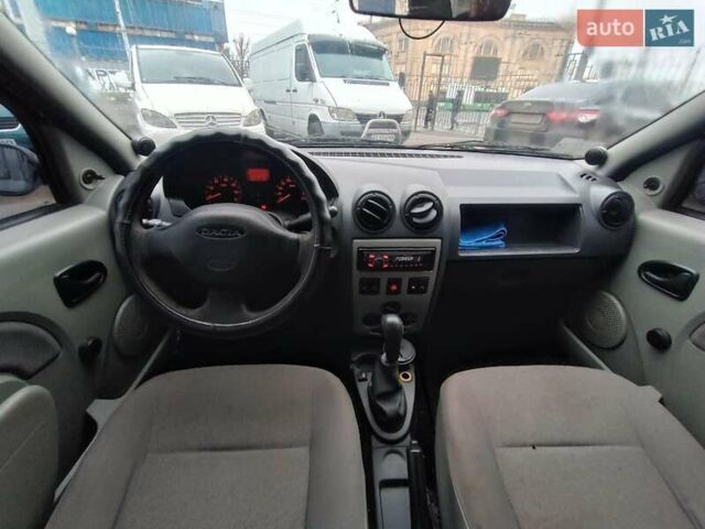 Серый Дачия Логан, объемом двигателя 1.6 л и пробегом 360 тыс. км за 3190 $, фото 13 на Automoto.ua