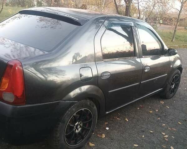 Серый Дачия Логан, объемом двигателя 1.39 л и пробегом 225 тыс. км за 2750 $, фото 1 на Automoto.ua