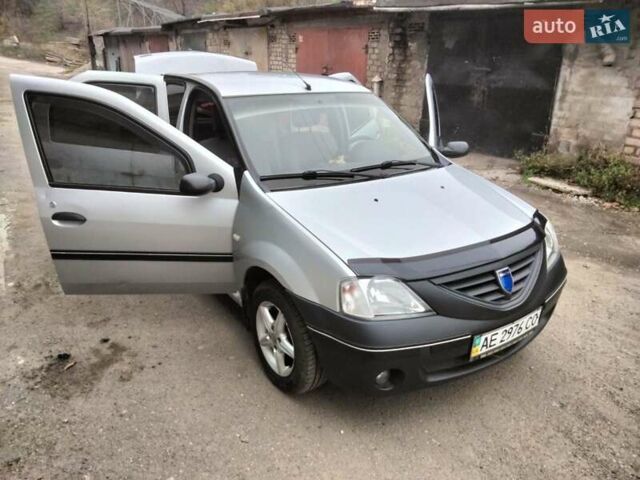 Серый Дачия Логан, объемом двигателя 1.4 л и пробегом 151 тыс. км за 4300 $, фото 1 на Automoto.ua