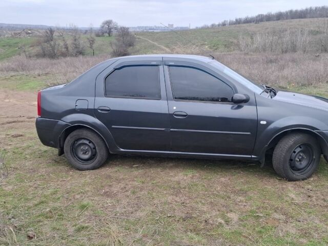 Серый Дачия Логан, объемом двигателя 1.6 л и пробегом 228 тыс. км за 4200 $, фото 3 на Automoto.ua