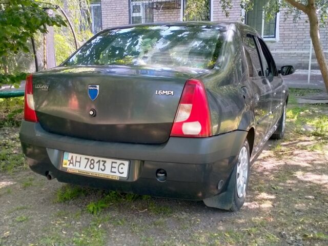 Сірий Дачія Logan, об'ємом двигуна 1 л та пробігом 445 тис. км за 1500 $, фото 3 на Automoto.ua