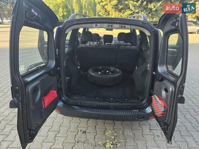 Серый Дачия Логан, объемом двигателя 1.6 л и пробегом 103 тыс. км за 5999 $, фото 4 на Automoto.ua