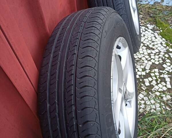 Серый Дачия Логан, объемом двигателя 1.6 л и пробегом 200 тыс. км за 5000 $, фото 7 на Automoto.ua