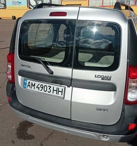 Дачія Logan 2008 у Житомирі на Automoto.ua Сірий Дачія Logan, об'ємом двигуна 1.6 л та пробігом 278 тис. км за 6000 $, фото 22 на Automoto.ua
