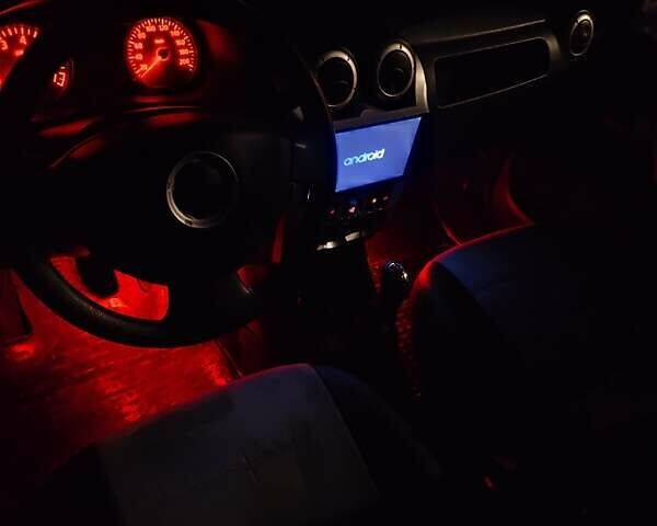 Серый Дачия Логан, объемом двигателя 1.6 л и пробегом 186 тыс. км за 5000 $, фото 7 на Automoto.ua