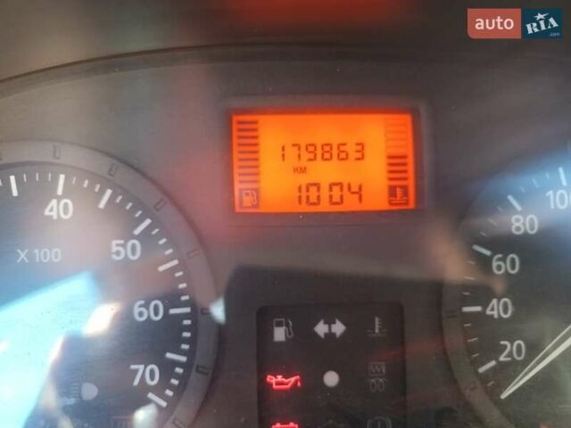 Серый Дачия Логан, объемом двигателя 1.39 л и пробегом 180 тыс. км за 4000 $, фото 6 на Automoto.ua