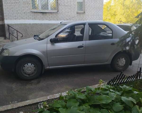 Сірий Дачія Logan, об'ємом двигуна 0 л та пробігом 150 тис. км за 4700 $, фото 8 на Automoto.ua