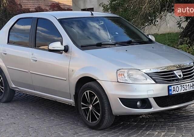 Серый Дачия Логан, объемом двигателя 1.6 л и пробегом 186 тыс. км за 5000 $, фото 9 на Automoto.ua