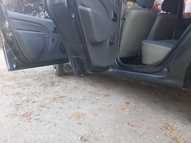 Сірий Дачія Logan, об'ємом двигуна 1.4 л та пробігом 170 тис. км за 2550 $, фото 8 на Automoto.ua