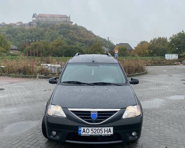 Сірий Дачія Logan, об'ємом двигуна 1.6 л та пробігом 290 тис. км за 5200 $, фото 8 на Automoto.ua