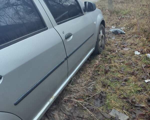 Серый Дачия Логан, объемом двигателя 1.4 л и пробегом 210 тыс. км за 2200 $, фото 6 на Automoto.ua