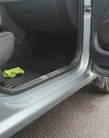 Серый Дачия Логан, объемом двигателя 1.6 л и пробегом 251 тыс. км за 4500 $, фото 22 на Automoto.ua