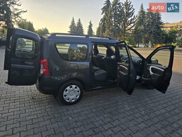 Серый Дачия Логан, объемом двигателя 1.6 л и пробегом 103 тыс. км за 5999 $, фото 2 на Automoto.ua