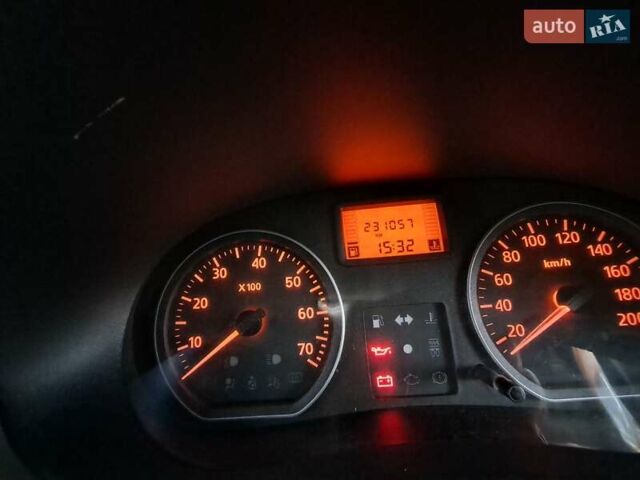 Серый Дачия Логан, объемом двигателя 1.6 л и пробегом 231 тыс. км за 4100 $, фото 31 на Automoto.ua