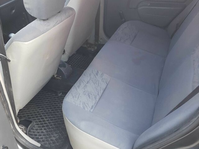 Сірий Дачія Logan, об'ємом двигуна 1.4 л та пробігом 170 тис. км за 2550 $, фото 10 на Automoto.ua