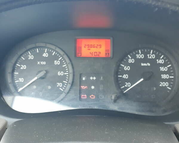 Серый Дачия Логан, объемом двигателя 1.4 л и пробегом 298 тыс. км за 2800 $, фото 9 на Automoto.ua