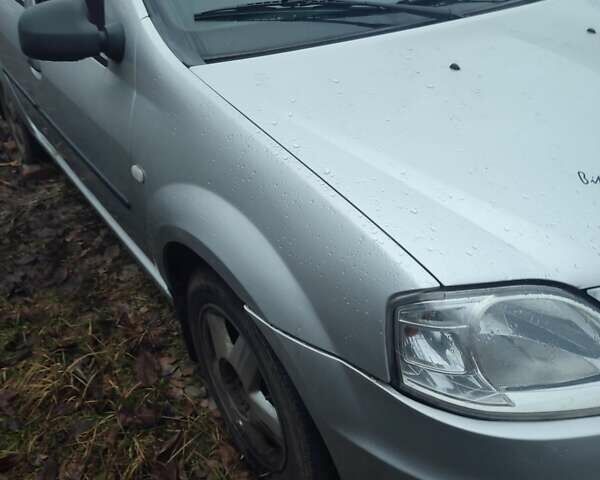 Серый Дачия Логан, объемом двигателя 1.4 л и пробегом 210 тыс. км за 2200 $, фото 10 на Automoto.ua