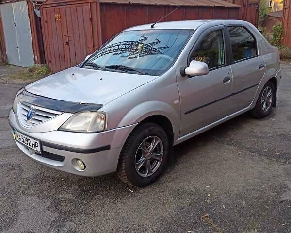 Серый Дачия Логан, объемом двигателя 1.6 л и пробегом 200 тыс. км за 5000 $, фото 10 на Automoto.ua