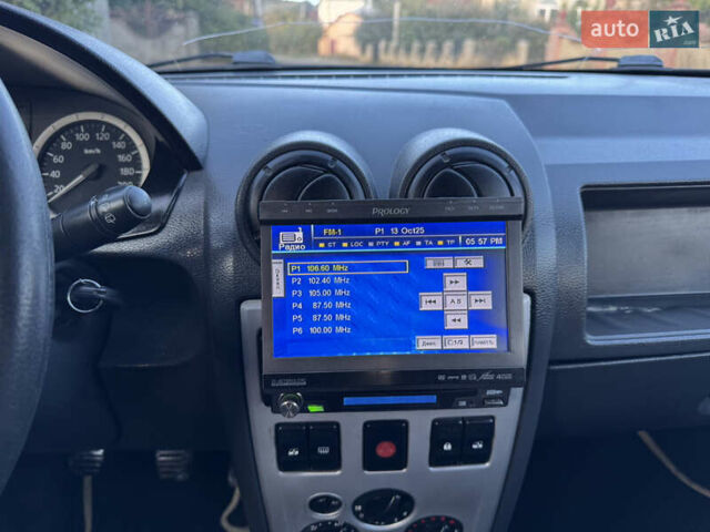 Серый Дачия Логан, объемом двигателя 1.6 л и пробегом 289 тыс. км за 2999 $, фото 21 на Automoto.ua