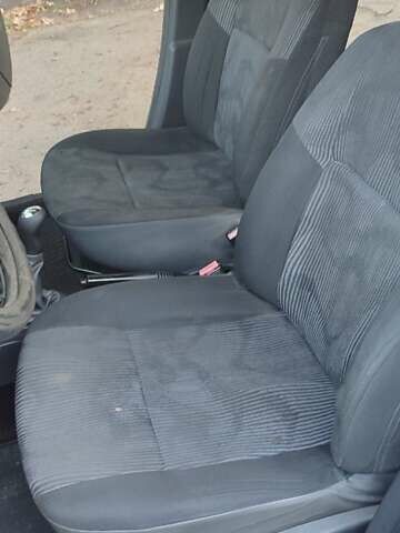 Сірий Дачія Logan, об'ємом двигуна 1.6 л та пробігом 325 тис. км за 3950 $, фото 11 на Automoto.ua