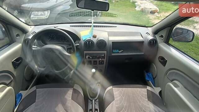 Серый Дачия Логан, объемом двигателя 1.6 л и пробегом 314 тыс. км за 3700 $, фото 8 на Automoto.ua