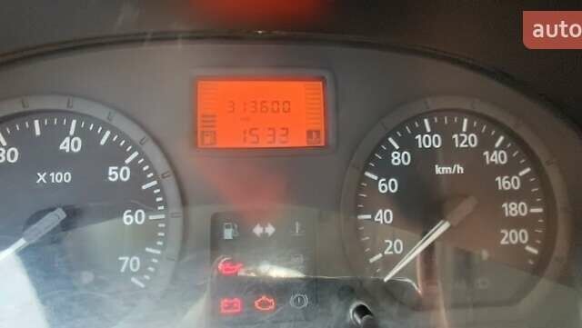 Серый Дачия Логан, объемом двигателя 1.6 л и пробегом 314 тыс. км за 3700 $, фото 2 на Automoto.ua