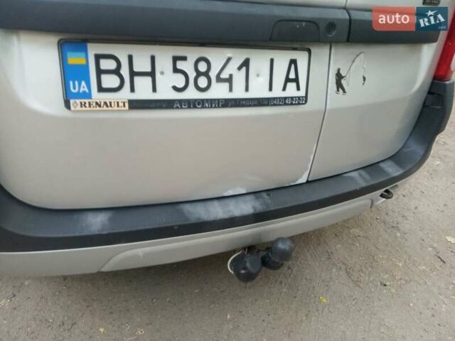 Серый Дачия Логан, объемом двигателя 1.6 л и пробегом 406 тыс. км за 4300 $, фото 5 на Automoto.ua