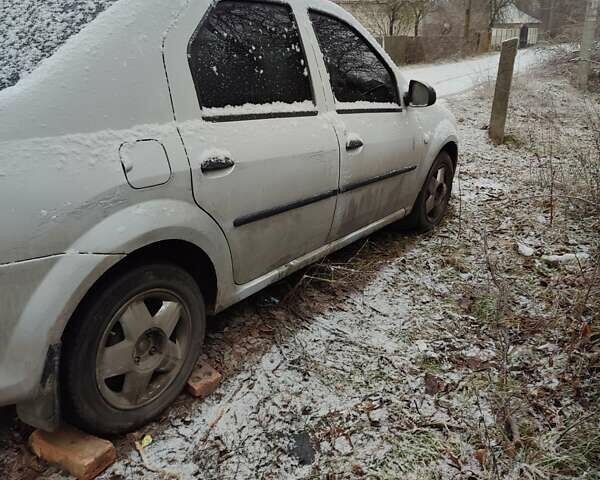 Серый Дачия Логан, объемом двигателя 1.4 л и пробегом 210 тыс. км за 2200 $, фото 14 на Automoto.ua