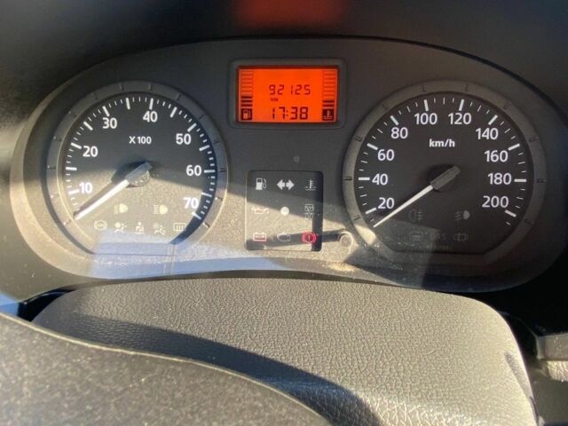 Серый Дачия Логан, объемом двигателя 1.4 л и пробегом 92 тыс. км за 3750 $, фото 11 на Automoto.ua