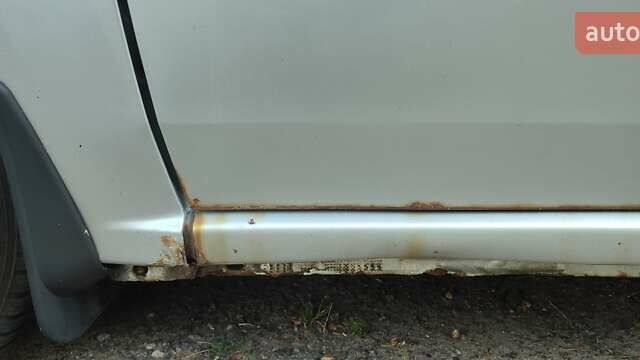 Сірий Дачія Logan, об'ємом двигуна 1.6 л та пробігом 325 тис. км за 3950 $, фото 20 на Automoto.ua