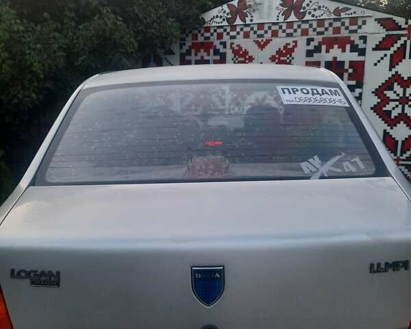 Серый Дачия Логан, объемом двигателя 1.4 л и пробегом 185 тыс. км за 4200 $, фото 7 на Automoto.ua