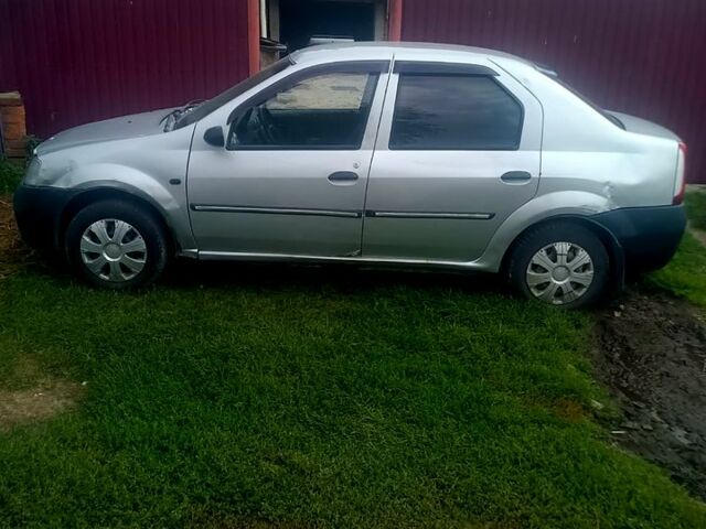 Серый Дачия Логан, объемом двигателя 1.4 л и пробегом 220 тыс. км за 2700 $, фото 1 на Automoto.ua