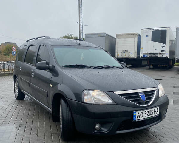 Сірий Дачія Logan, об'ємом двигуна 1.6 л та пробігом 290 тис. км за 5200 $, фото 9 на Automoto.ua