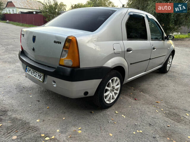 Сірий Дачія Logan, об'ємом двигуна 1.39 л та пробігом 321 тис. км за 2850 $, фото 4 на Automoto.ua
