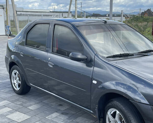 Сірий Дачія Logan, об'ємом двигуна 1.39 л та пробігом 225 тис. км за 3200 $, фото 4 на Automoto.ua