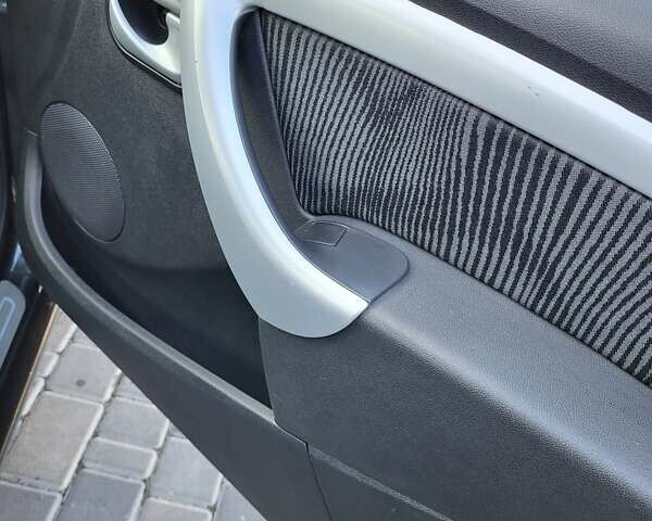 Сірий Дачія Logan, об'ємом двигуна 1.6 л та пробігом 105 тис. км за 6950 $, фото 22 на Automoto.ua