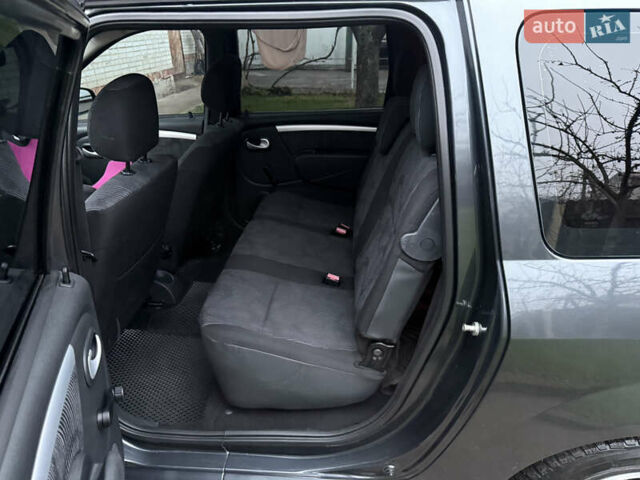 Серый Дачия Логан, объемом двигателя 1.6 л и пробегом 132 тыс. км за 6000 $, фото 9 на Automoto.ua