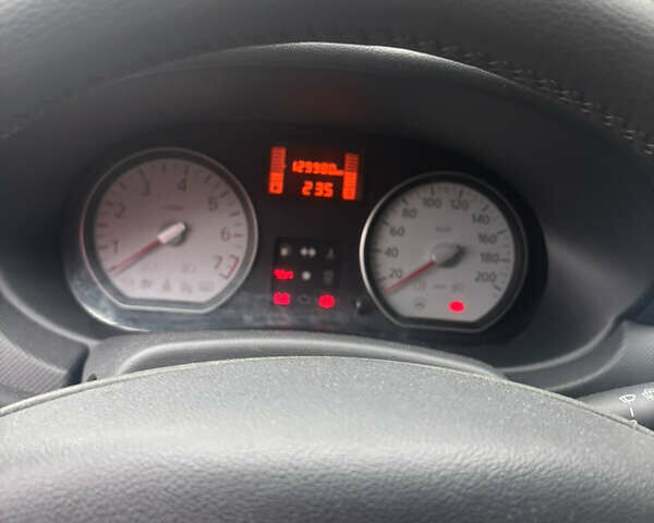 Сірий Дачія Logan, об'ємом двигуна 1.6 л та пробігом 130 тис. км за 6800 $, фото 13 на Automoto.ua