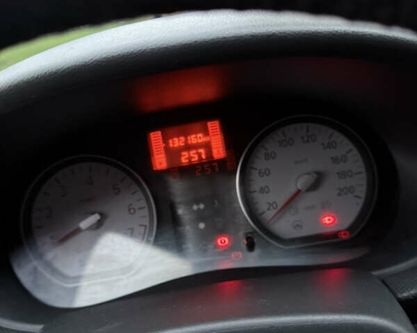 Серый Дачия Логан, объемом двигателя 1.6 л и пробегом 132 тыс. км за 6000 $, фото 7 на Automoto.ua