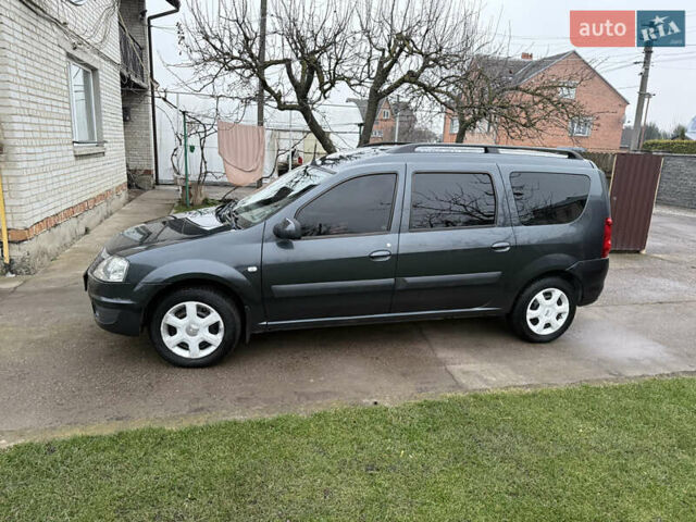 Серый Дачия Логан, объемом двигателя 1.6 л и пробегом 132 тыс. км за 6000 $, фото 3 на Automoto.ua