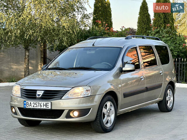 Серый Дачия Логан, объемом двигателя 1.6 л и пробегом 155 тыс. км за 6150 $, фото 2 на Automoto.ua