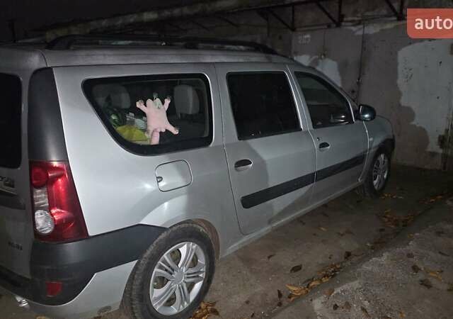 Серый Дачия Логан, объемом двигателя 1.6 л и пробегом 200 тыс. км за 5500 $, фото 8 на Automoto.ua