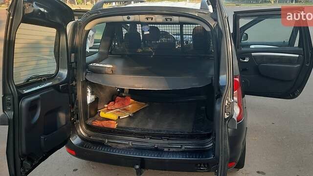 Сірий Дачія Logan, об'ємом двигуна 1.6 л та пробігом 208 тис. км за 6350 $, фото 35 на Automoto.ua