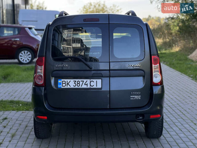 Сірий Дачія Logan, об'ємом двигуна 1.5 л та пробігом 290 тис. км за 4150 $, фото 5 на Automoto.ua