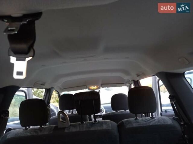 Сірий Дачія Logan, об'ємом двигуна 1.6 л та пробігом 219 тис. км за 6450 $, фото 17 на Automoto.ua