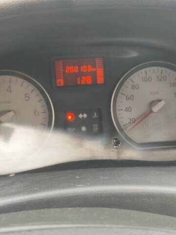 Серый Дачия Логан, объемом двигателя 1.6 л и пробегом 268 тыс. км за 2150 $, фото 17 на Automoto.ua