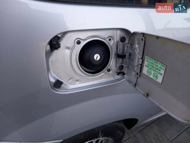 Дачія Logan 2010 у Луцьку на Automoto.ua Сірий Дачія Logan, об'ємом двигуна 1.6 л та пробігом 219 тис. км за 5950 $, фото 11 на Automoto.ua