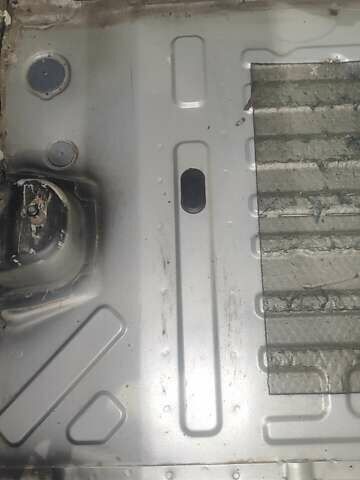 Серый Дачия Логан, объемом двигателя 1.6 л и пробегом 268 тыс. км за 2150 $, фото 4 на Automoto.ua