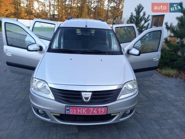 Дачія Logan 2010 у Луцьку на Automoto.ua Сірий Дачія Logan, об'ємом двигуна 1.6 л та пробігом 219 тис. км за 5950 $, фото 4 на Automoto.ua