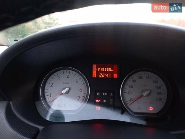Сірий Дачія Logan, об'ємом двигуна 1.6 л та пробігом 219 тис. км за 6450 $, фото 12 на Automoto.ua